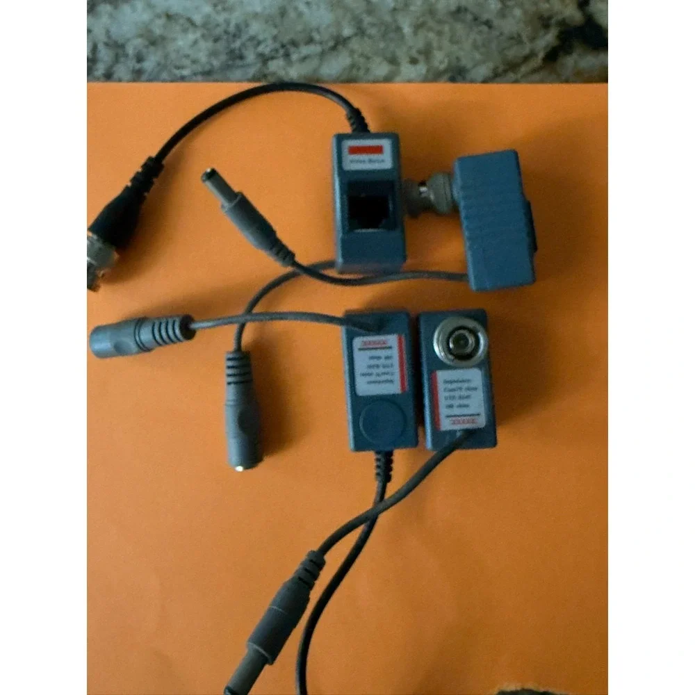 2 pair, 1 Port Passive Power Video Balun Over Cat5 Security Camera